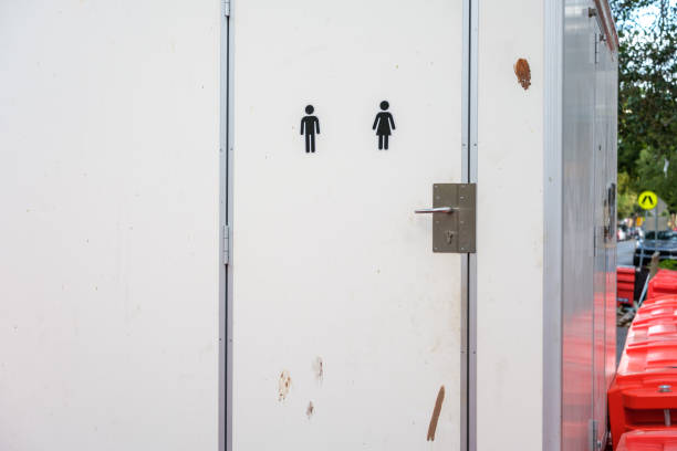 Best Portable restroom trailer rental  in Woodlawn Beach, FL