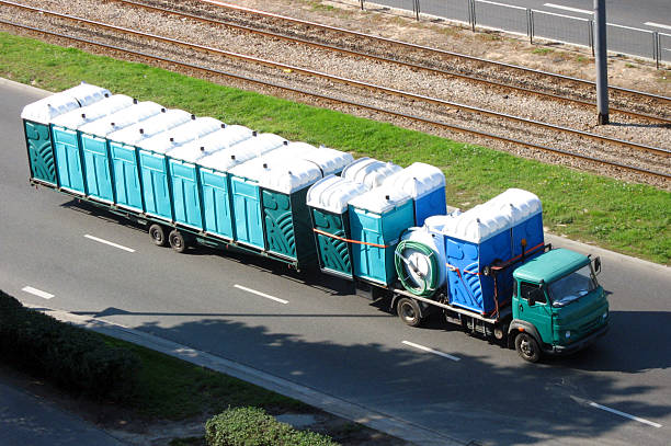 Portable Toilet Options We Offer in Woodlawn Beach, FL