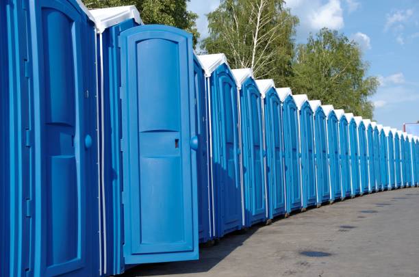 Portable Toilet Options We Offer in Woodlawn Beach, FL